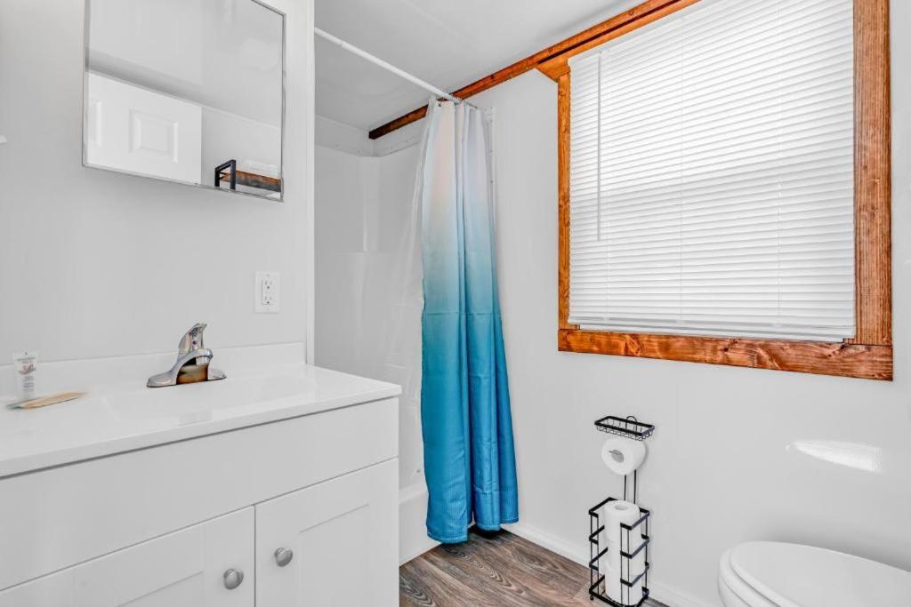 Aqua At 47th Street Lodge *
